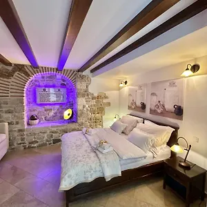  Apartamento Diocletian Wine Croacia