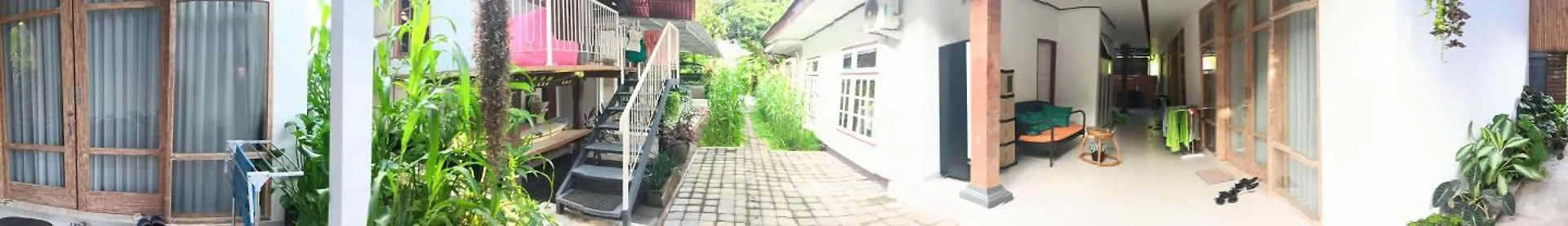 Manuh Guest House Nusa Dua  Homestay Nusa Dua (Bali)